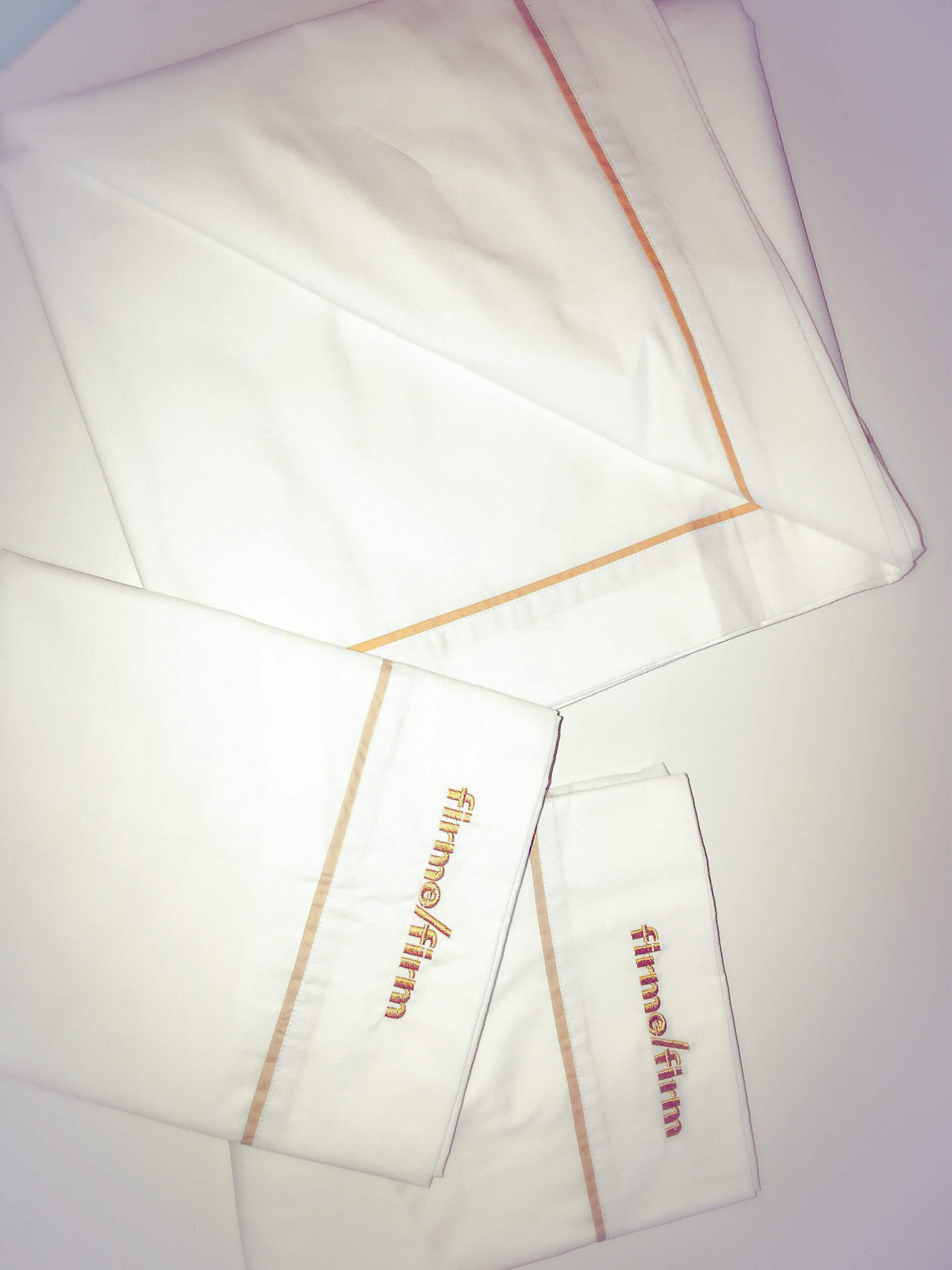 4.4 Funda Con Ribete-2